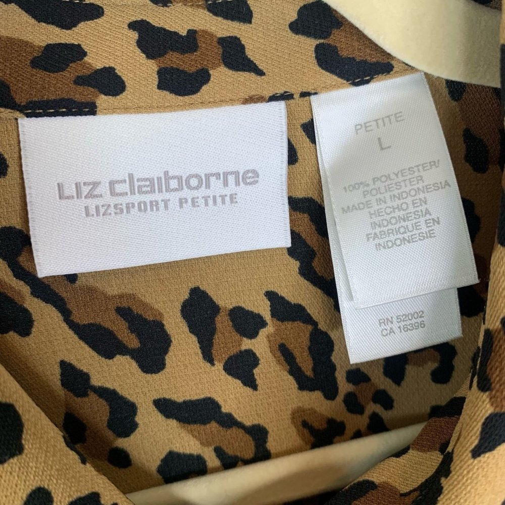 Liz Claiborne Petite Leopard Print Button Down Blouse SzL - Picture 5 of 7